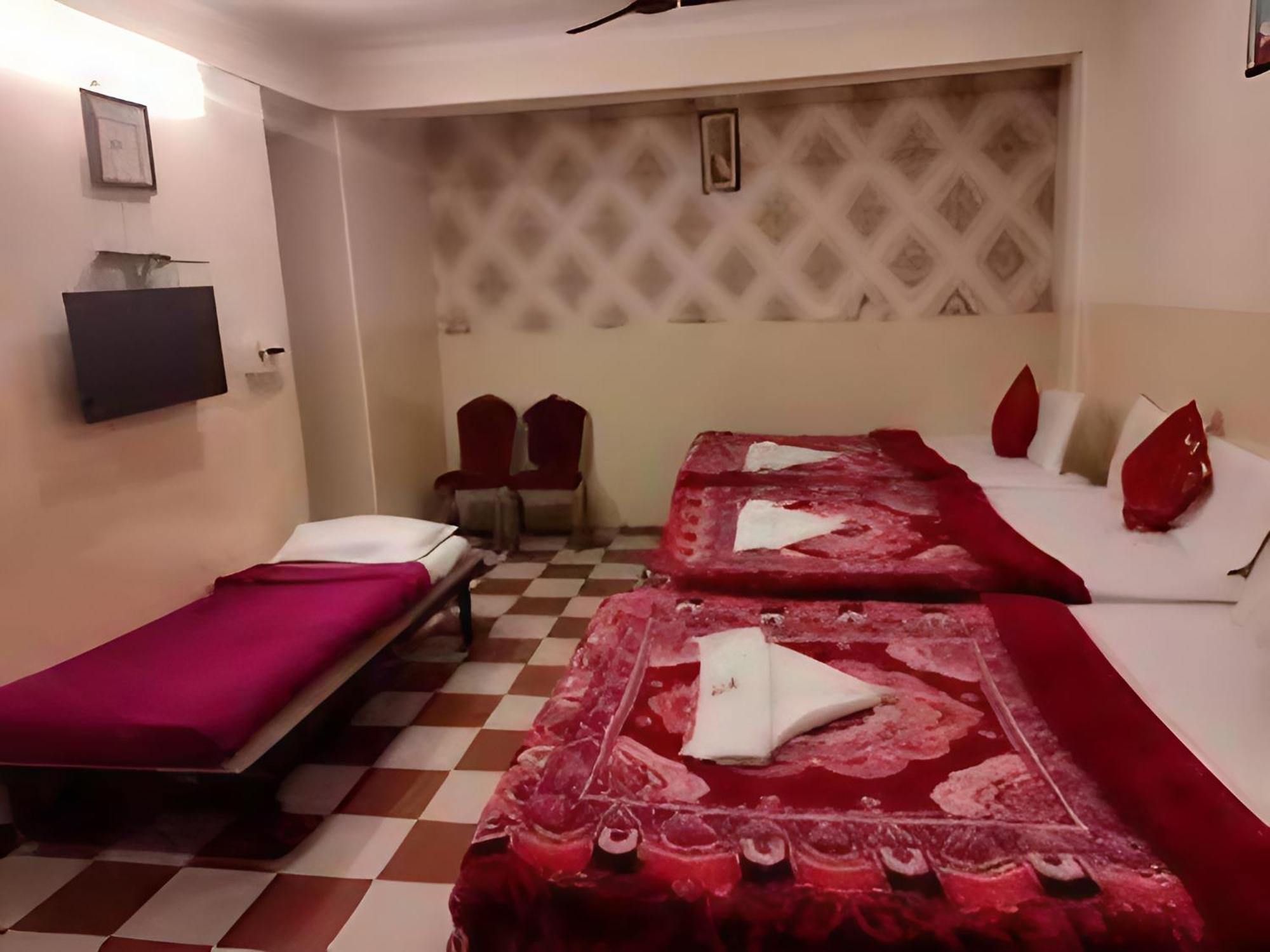 Hotel Nkf Residency Mysuru Exterior foto